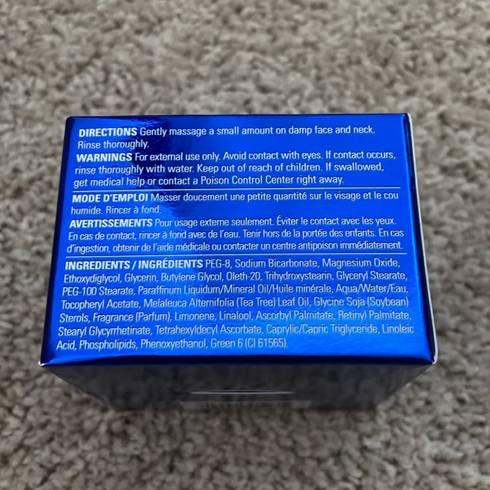 NEW ZO Skin Health Exfoliating Polish - Picture 4 of 9